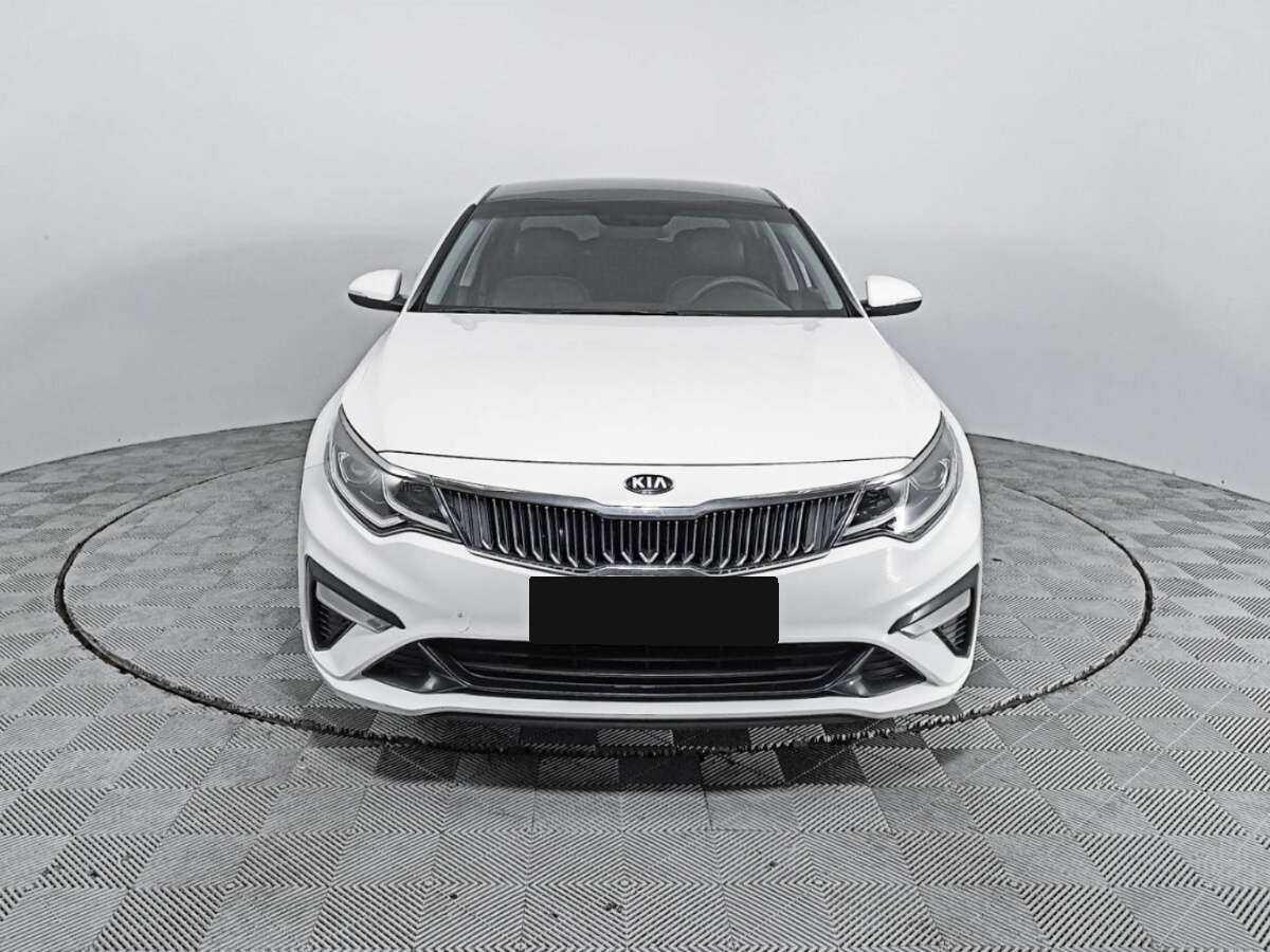 Kia Optima б/у, 2019, Механическая. Фото: #1