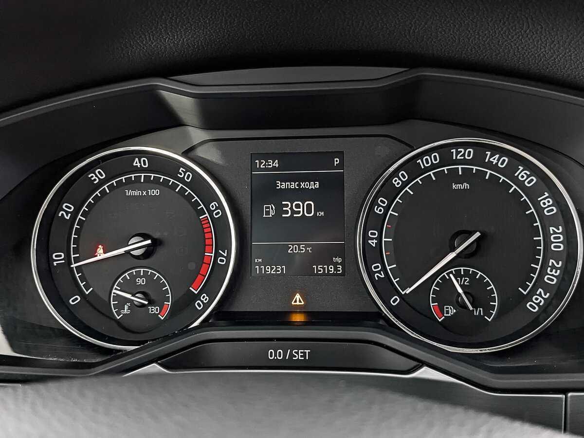 Skoda Superb б/у, 2017, Роботизированная. Фото: #12