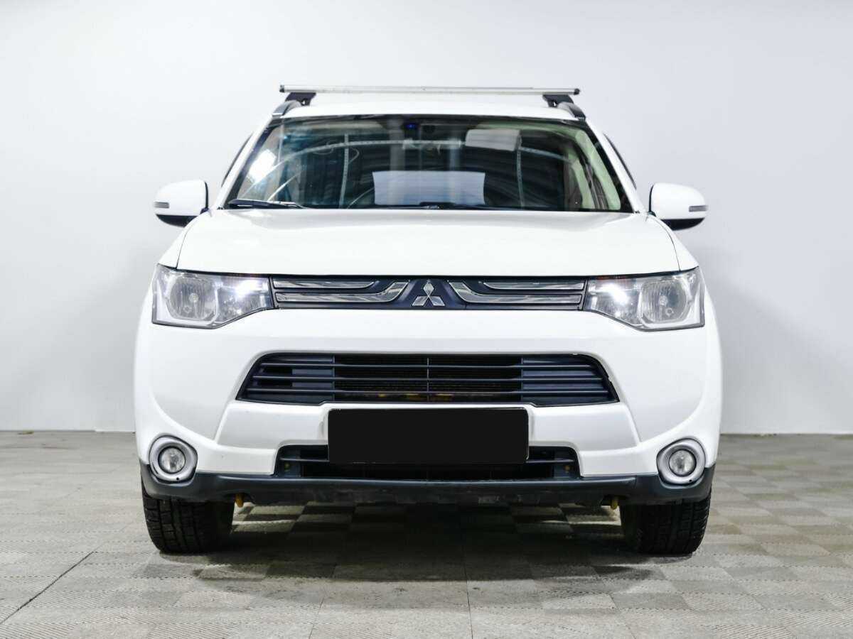 Mitsubishi Outlander б/у, 2013, Вариатор. Фото: #1
