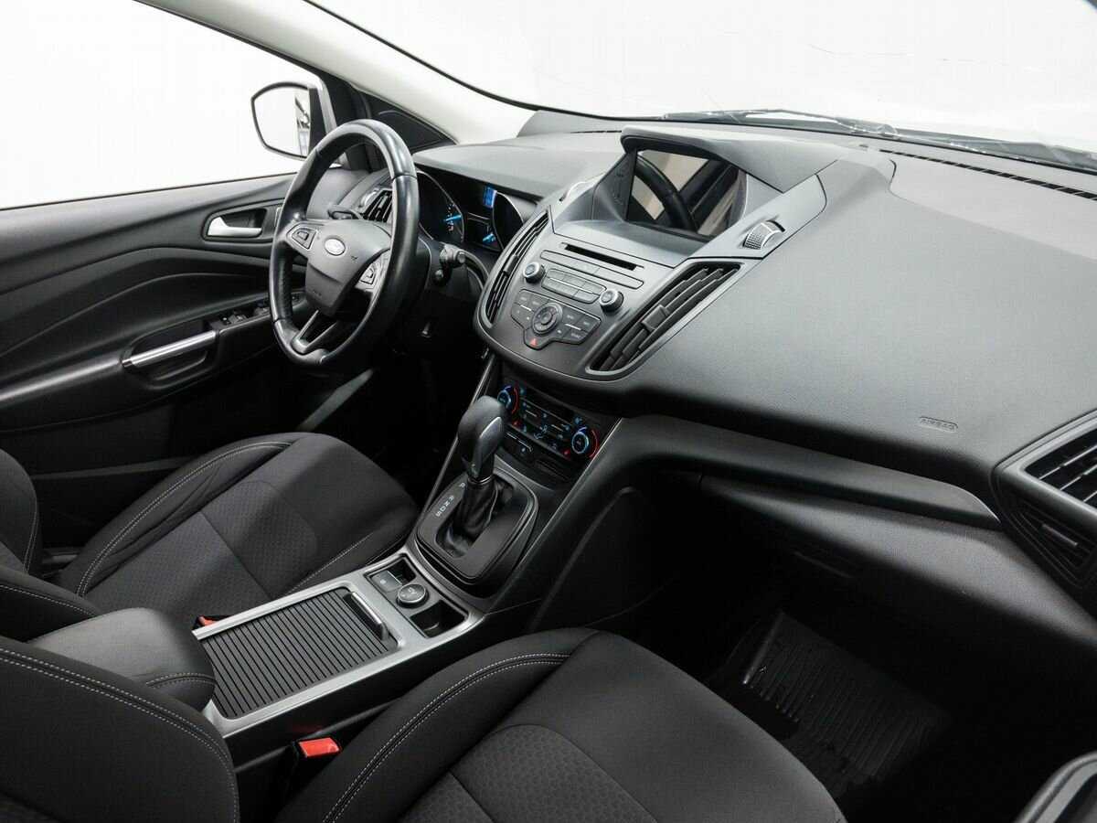 Ford Kuga б/у, 2019, Автоматическая. Фото: #6