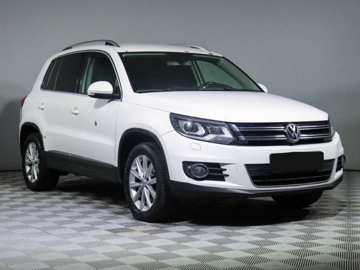 Volkswagen Tiguan б/у, 2012, Автоматическая. Фото: #2