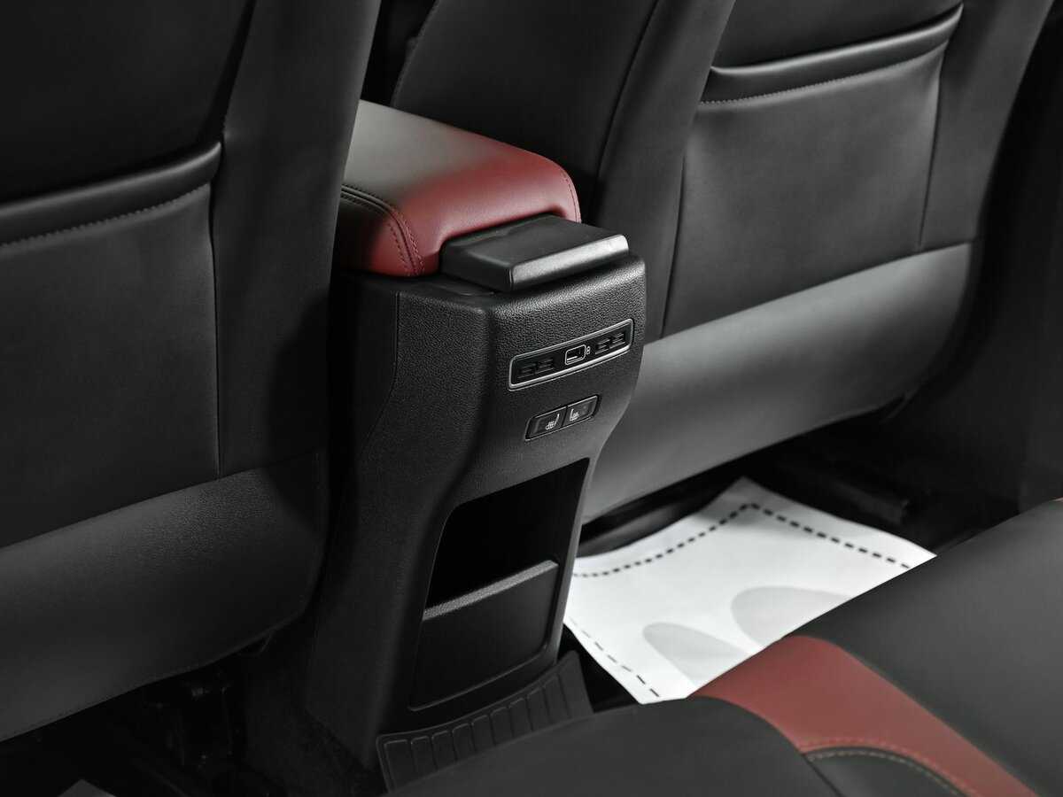 Geely Coolray б/у, 2022, Роботизированная. Фото: #16