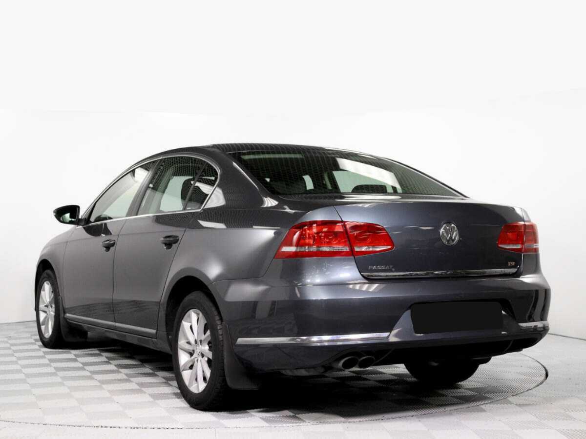 Volkswagen Passat б/у, 2012, Механическая. Фото: #5