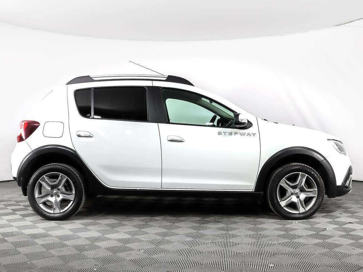 Renault Sandero б/у, 2020, Автоматическая. Фото: #3