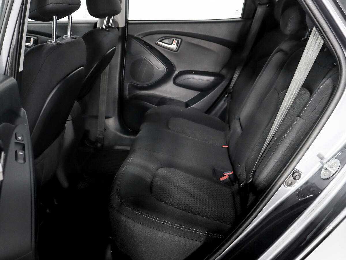 Hyundai ix35 б/у, 2012, Механическая. Фото: #6