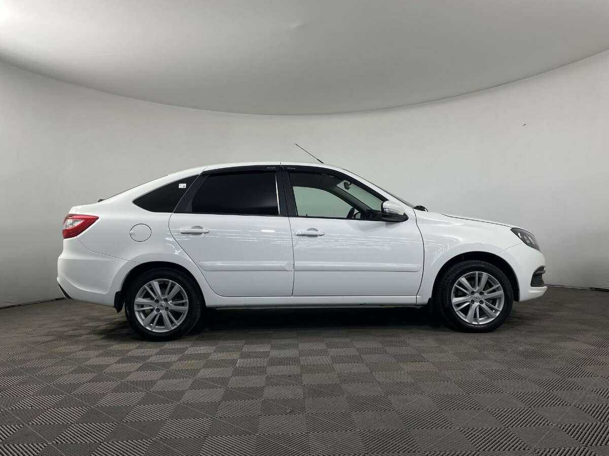 Lada (ВАЗ) Granta б/у, 2021, Механическая. Фото: #3