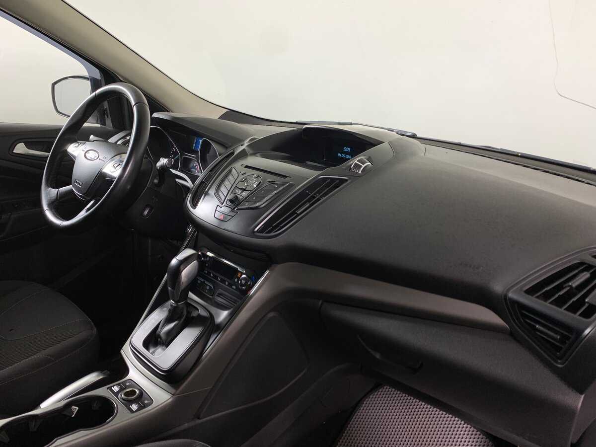 Ford Kuga б/у, 2015, Автоматическая. Фото: #12