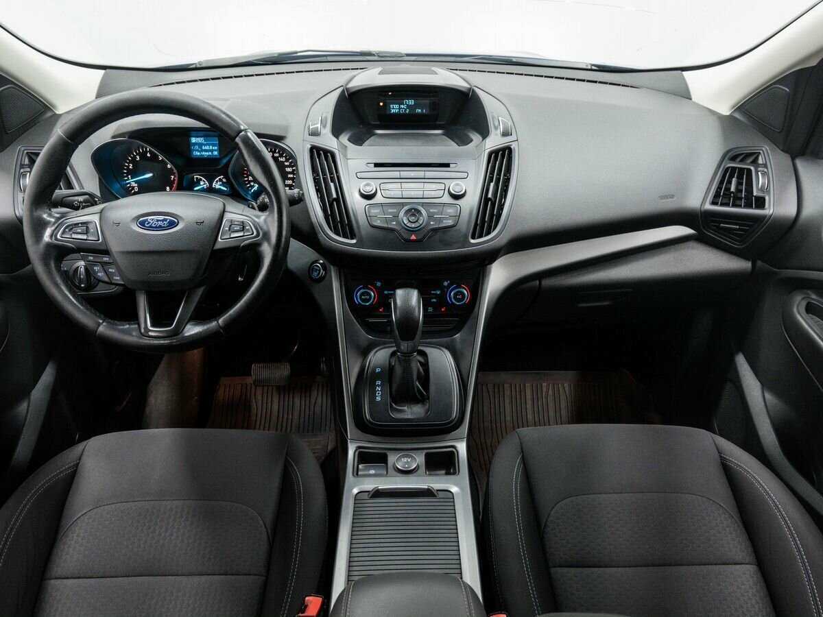 Ford Kuga б/у, 2017, Автоматическая. Фото: #10