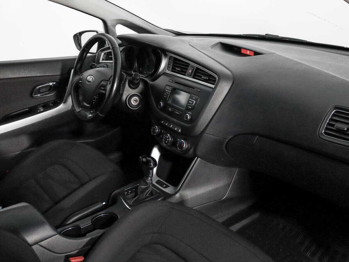 Kia Ceed б/у, 2016, Автоматическая. Фото: #10