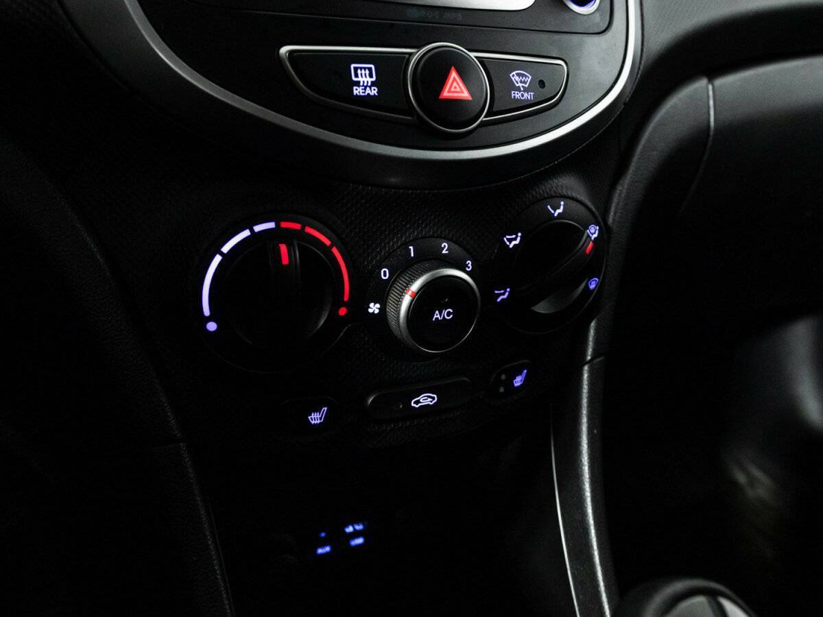 Hyundai Solaris б/у, 2016, Автоматическая. Фото: #14