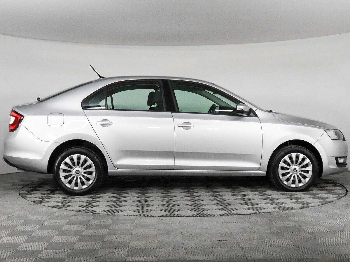Skoda Rapid б/у, 2018, Механическая. Фото: #3