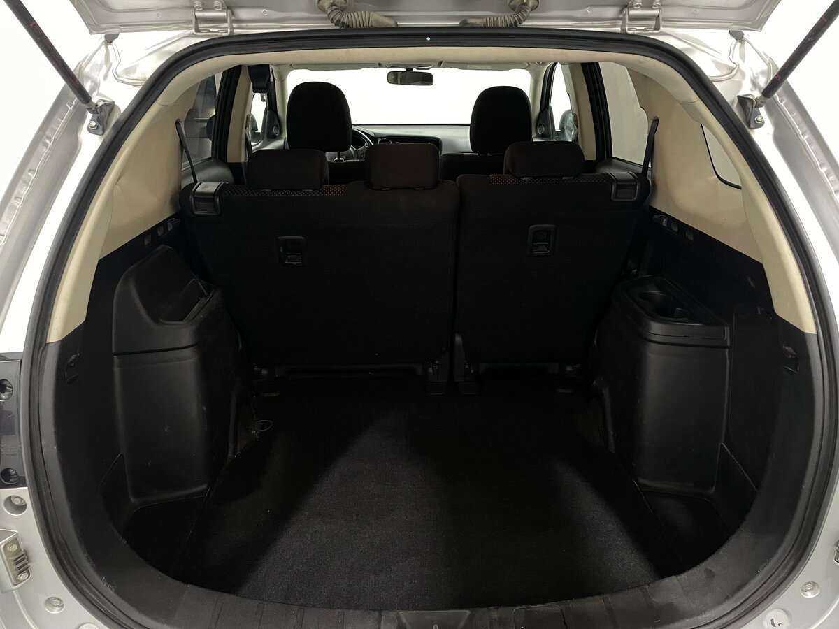 Mitsubishi Outlander б/у, 2016, Вариатор. Фото: #5