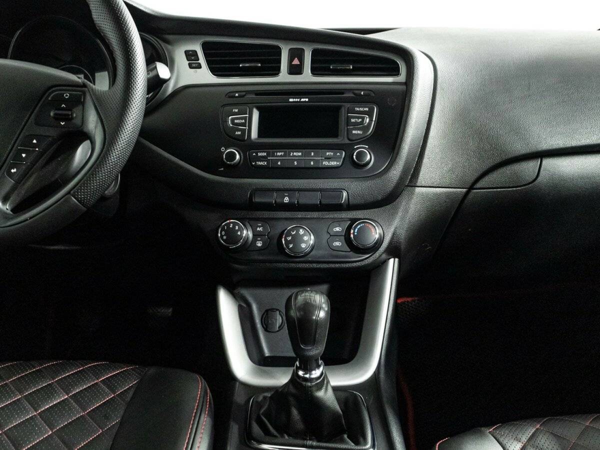 Kia Ceed б/у, 2013, Механическая. Фото: #13