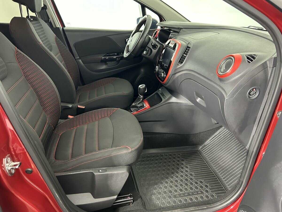 Renault Kaptur б/у, 2018, Автоматическая. Фото: #12