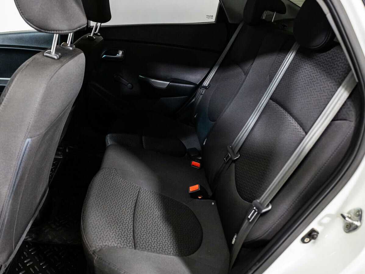 Kia Rio б/у, 2014, Автоматическая. Фото: #9