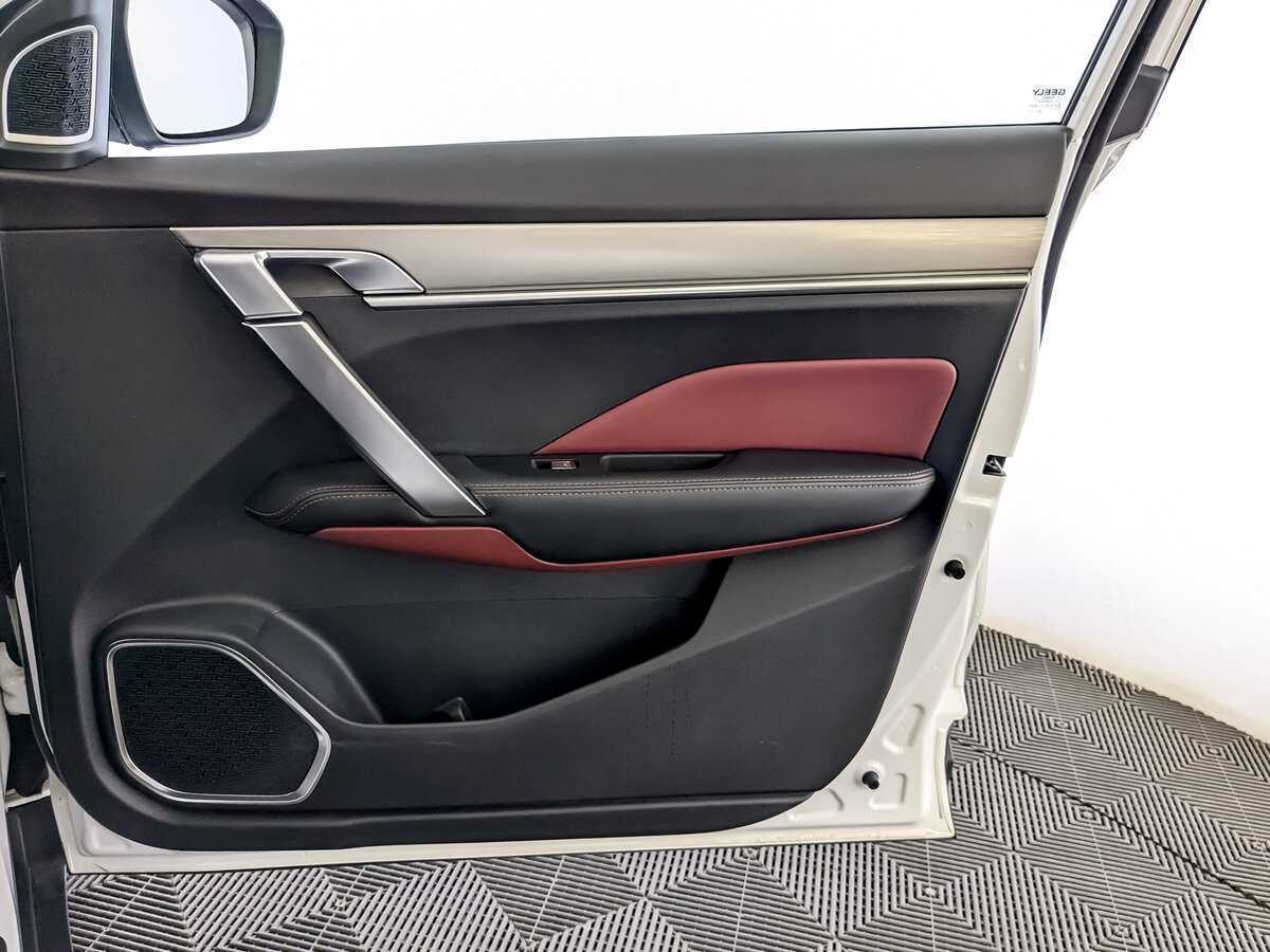 Geely Coolray б/у, 2022, Роботизированная. Фото: #22