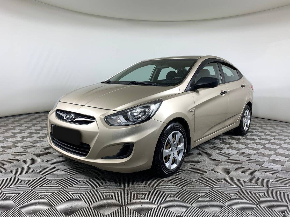Hyundai Solaris б/у, 2012, Автоматическая. Фото: #0