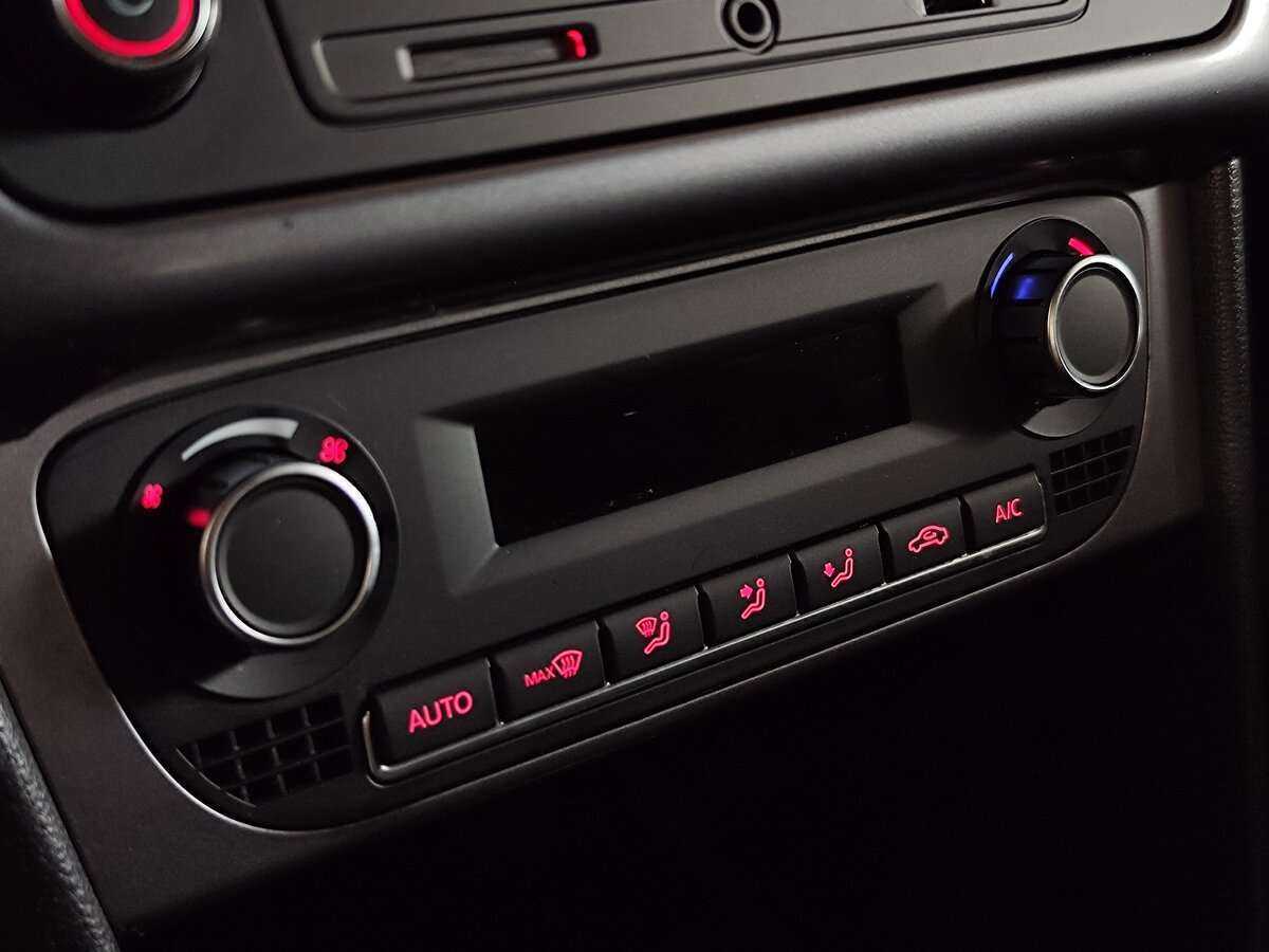 Volkswagen Polo б/у, 2018, Автоматическая. Фото: #14