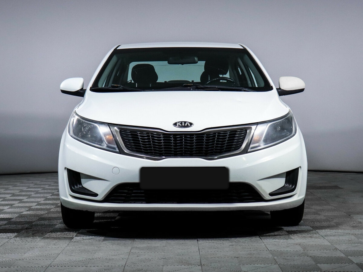 Kia Rio б/у, 2014, Автоматическая. Фото: #1