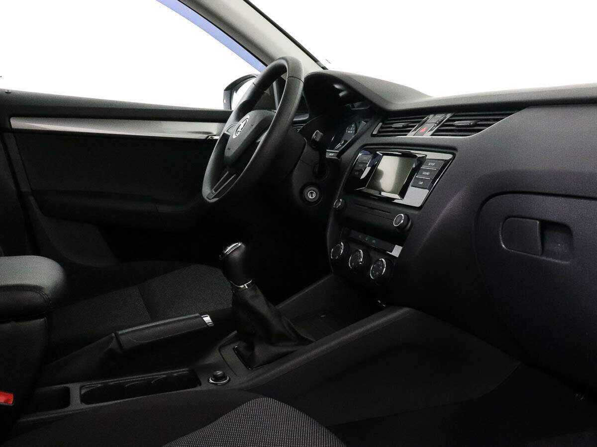 Skoda Octavia б/у, 2015, Механическая. Фото: #6