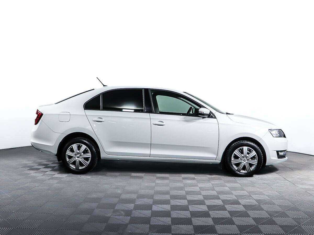 Skoda Rapid б/у, 2019, Автоматическая. Фото: #3