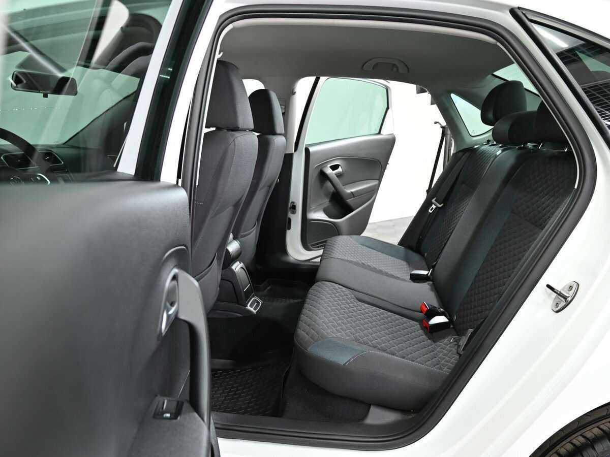 Volkswagen Polo б/у, 2019, Автоматическая. Фото: #12