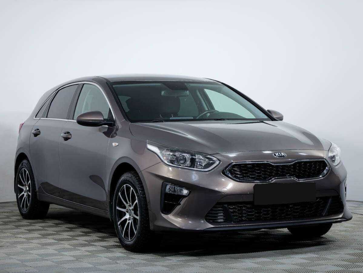 Kia Ceed б/у, 2018, Автоматическая. Фото: #1