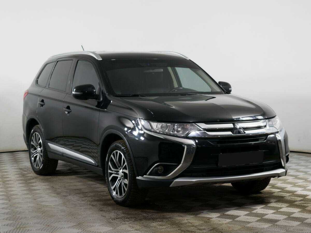 Mitsubishi Outlander б/у, 2016, Вариатор. Фото: #2