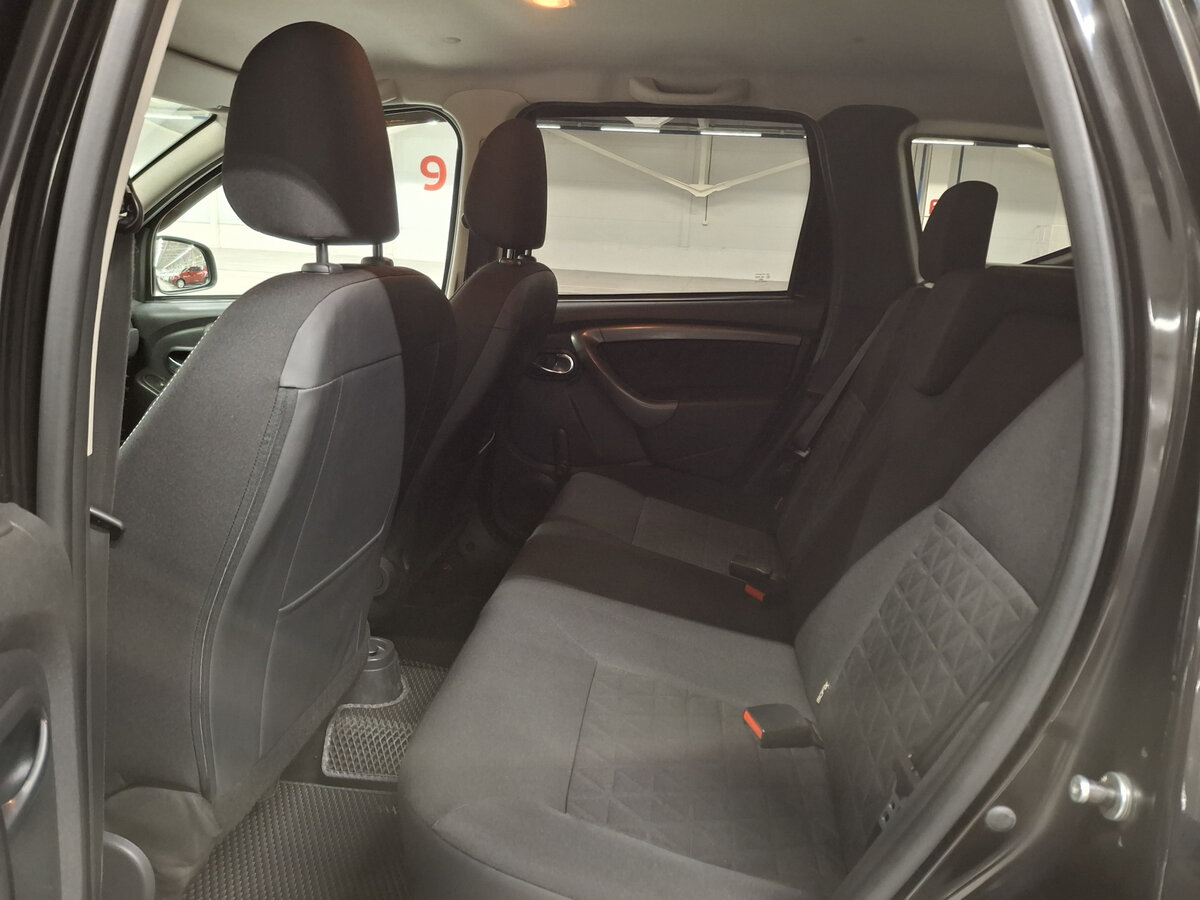 Renault Duster б/у, 2016, Механическая. Фото: #11