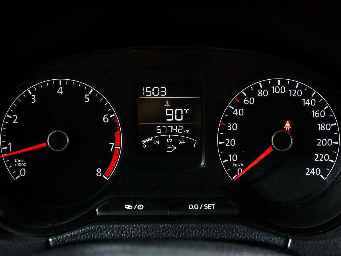 Volkswagen Polo б/у, 2016, Механическая. Фото: #7