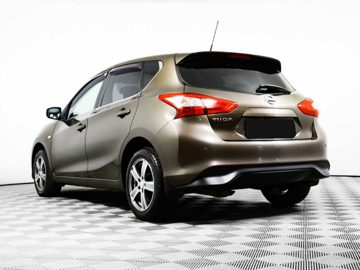 Nissan Tiida б/у, 2015, Вариатор. Фото: #5