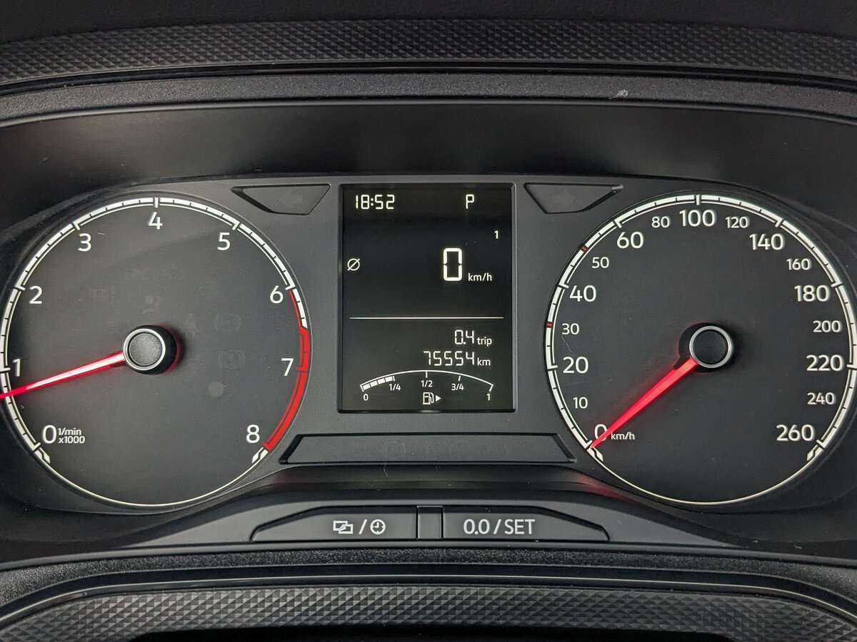 Volkswagen Polo б/у, 2021, Автоматическая. Фото: #10