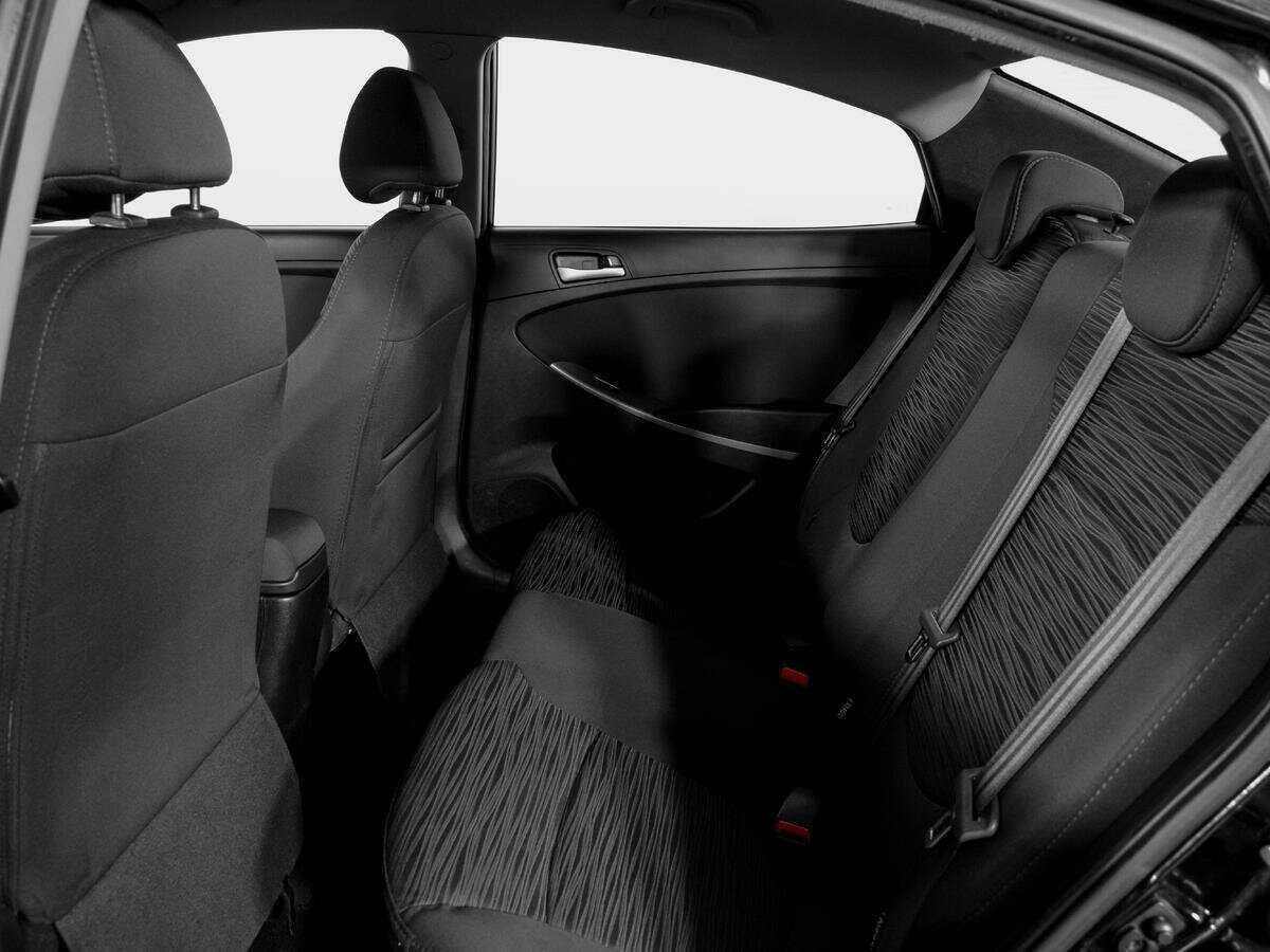 Hyundai Solaris б/у, 2016, Механическая. Фото: #9