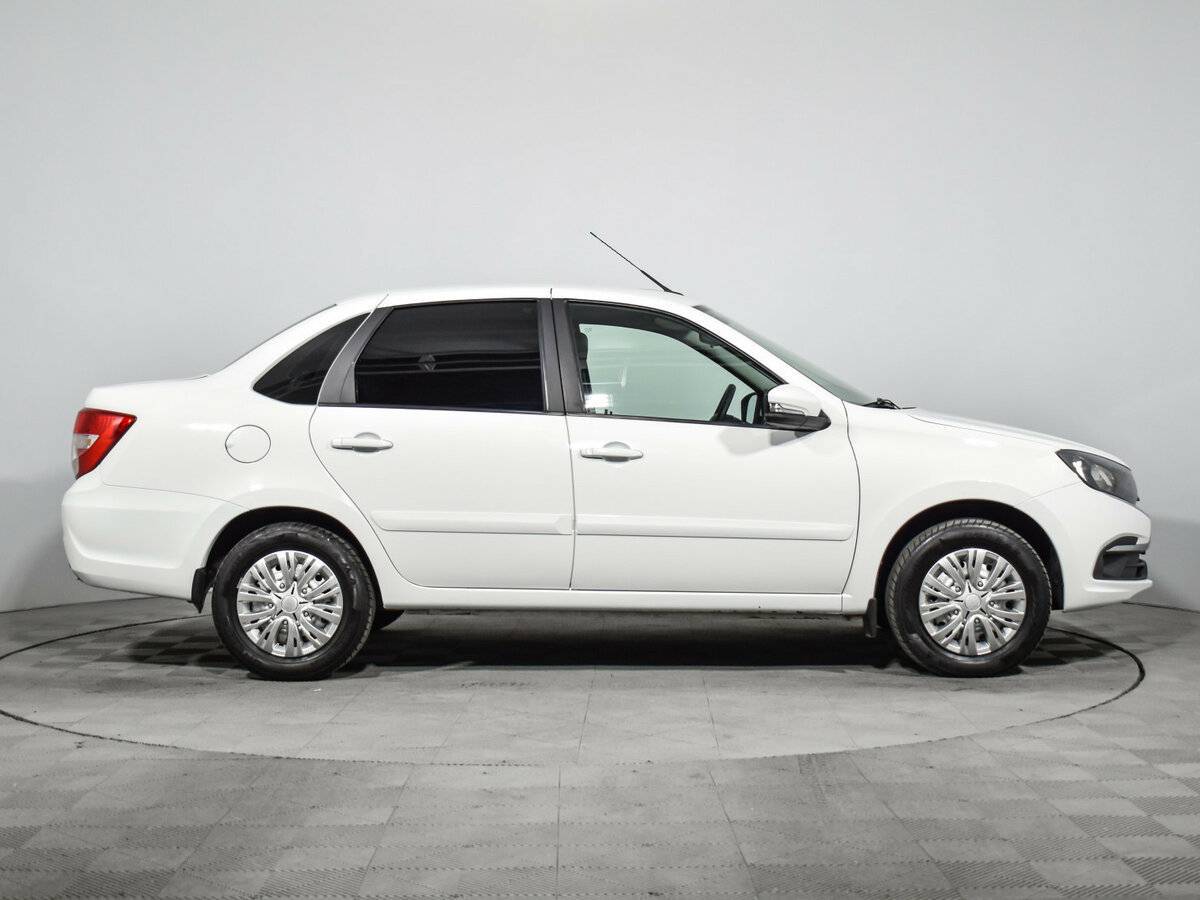 Lada (ВАЗ) Granta б/у, 2020, Механическая. Фото: #3