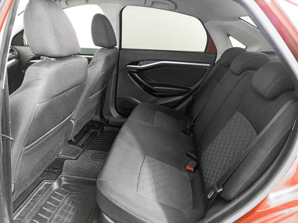 Lada (ВАЗ) Vesta б/у, 2017, Механическая. Фото: #9