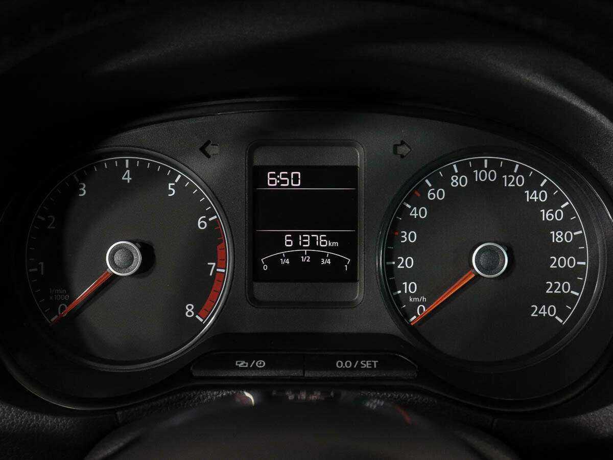Volkswagen Polo б/у, 2020, Механическая. Фото: #8