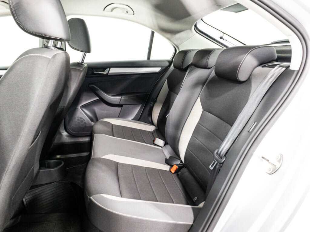 Skoda Rapid б/у, 2018, Механическая. Фото: #9