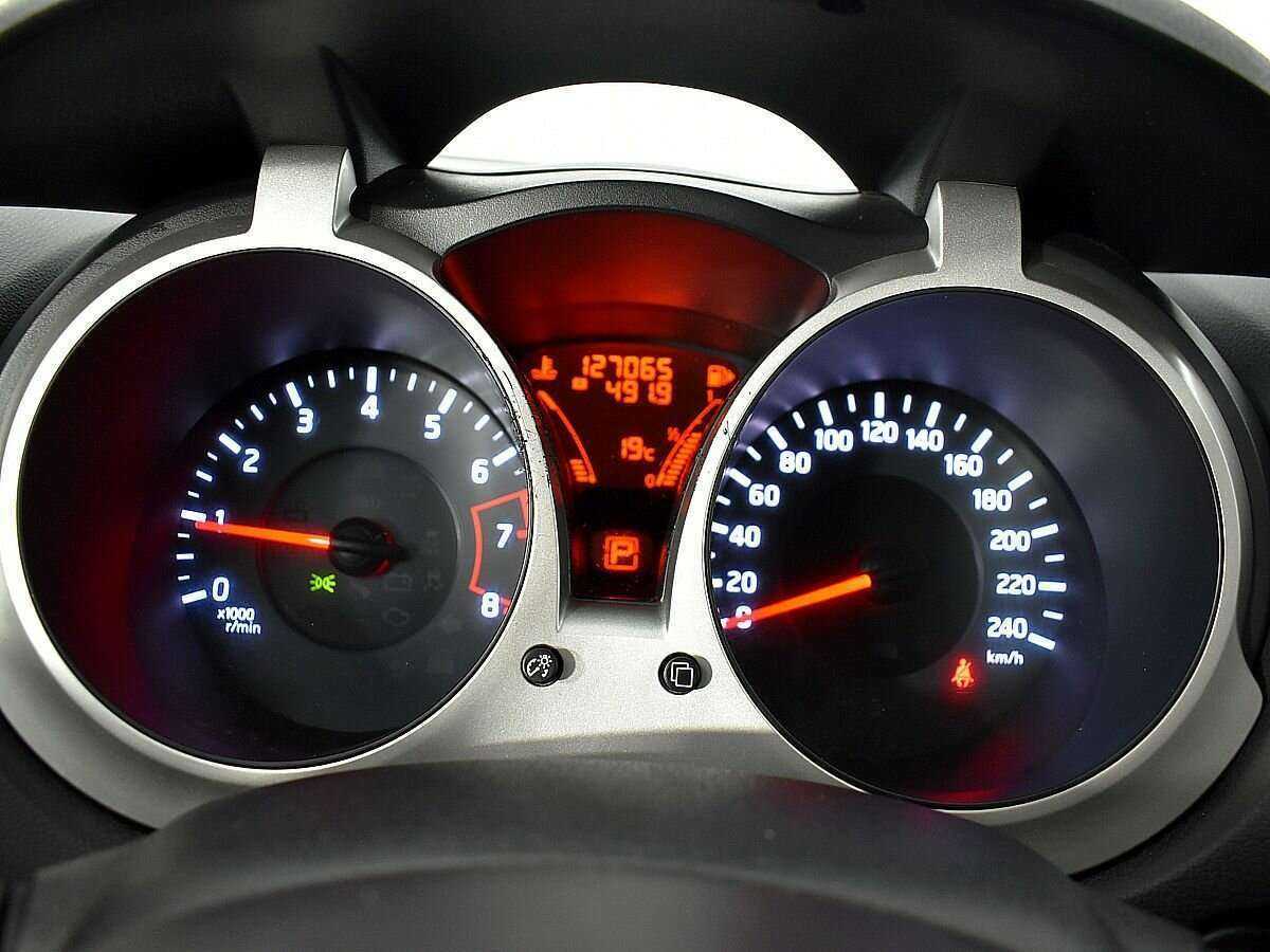 Nissan Juke б/у, 2012, Вариатор. Фото: #11