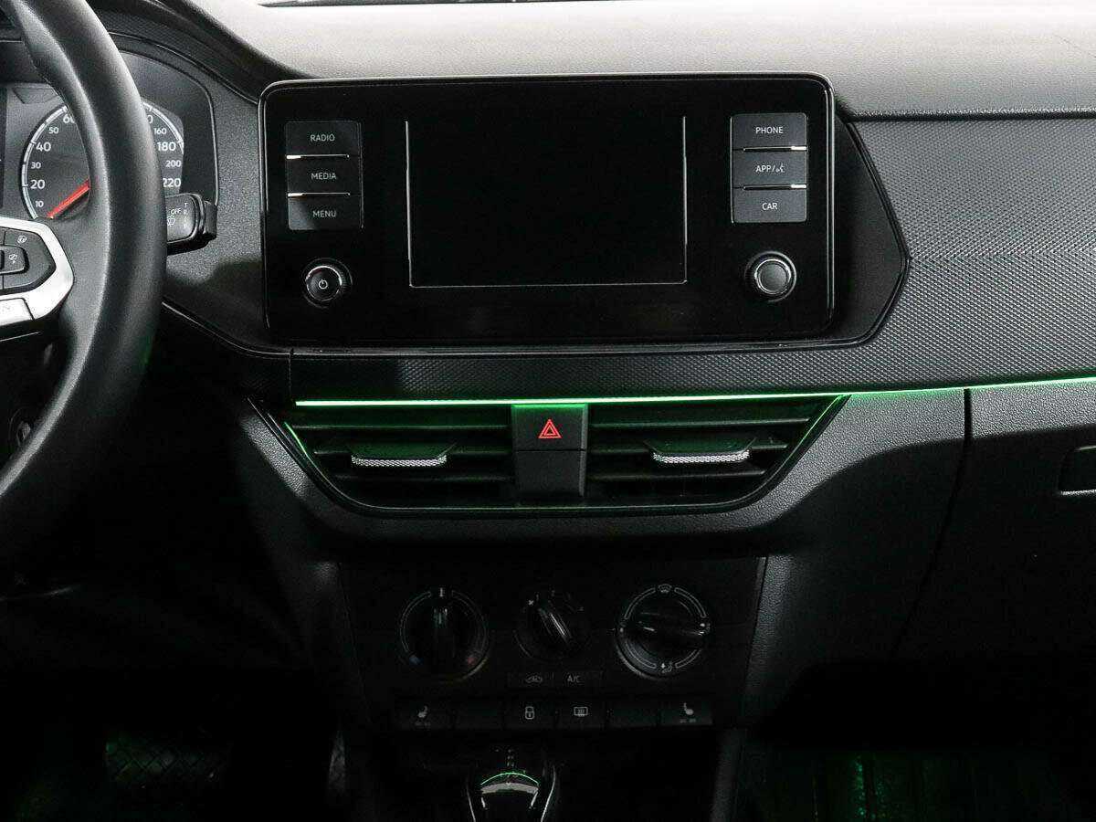 Volkswagen Polo б/у, 2021, Автоматическая. Фото: #10