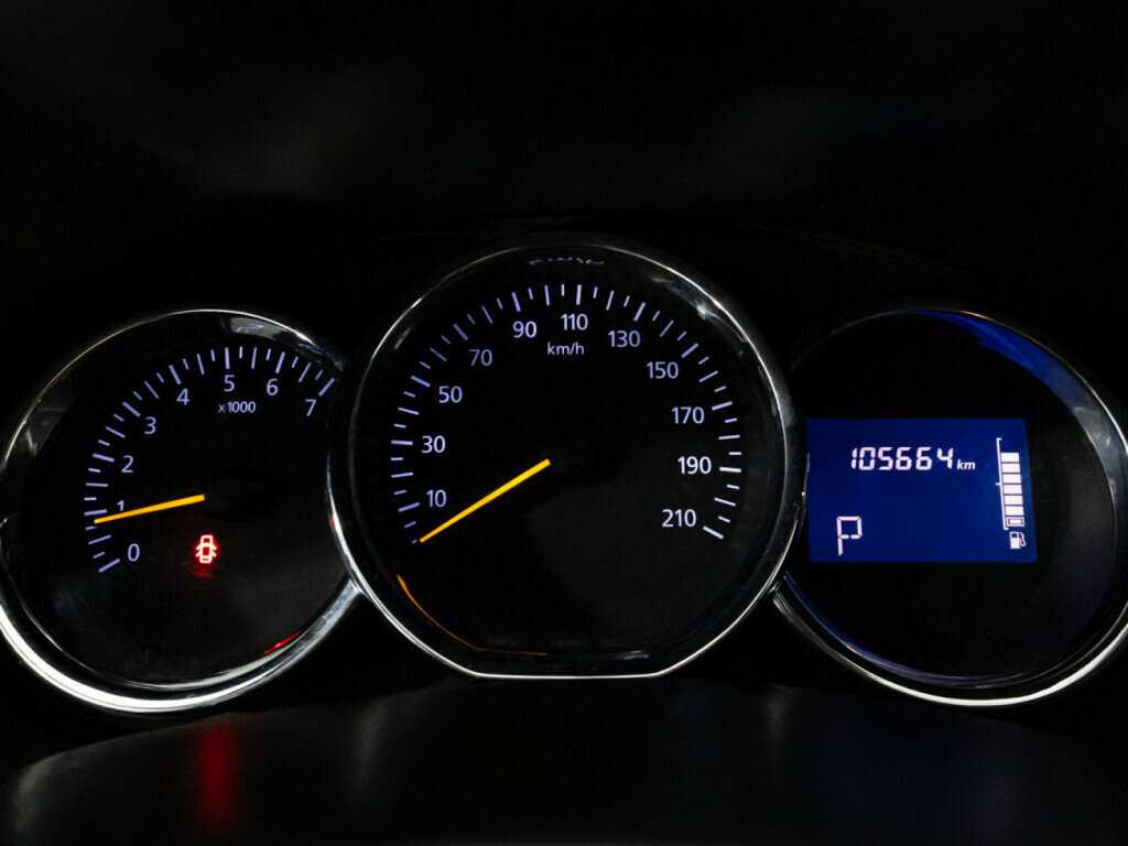 Renault Duster б/у, 2017, Автоматическая. Фото: #11