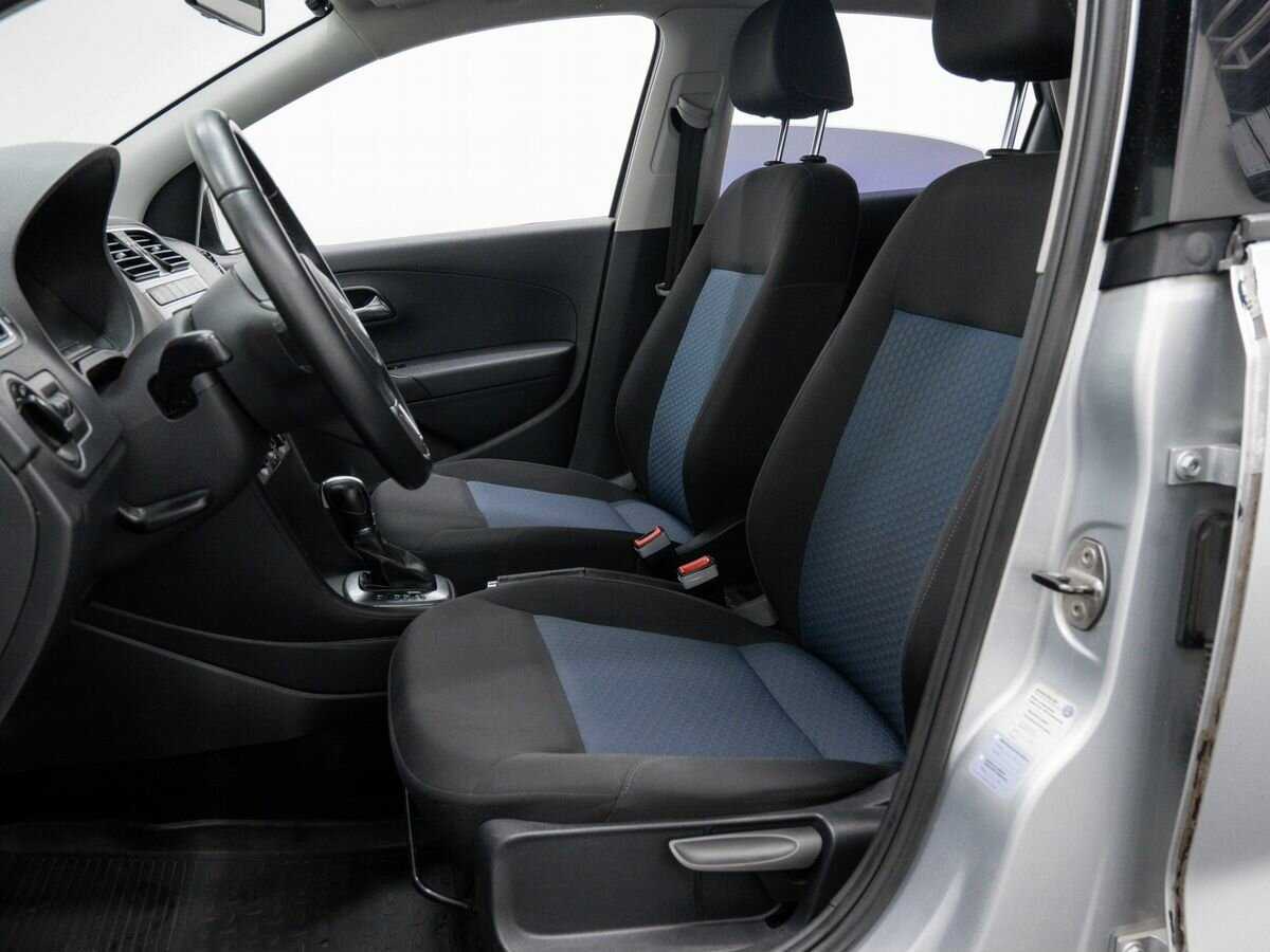 Volkswagen Polo б/у, 2013, Автоматическая. Фото: #11