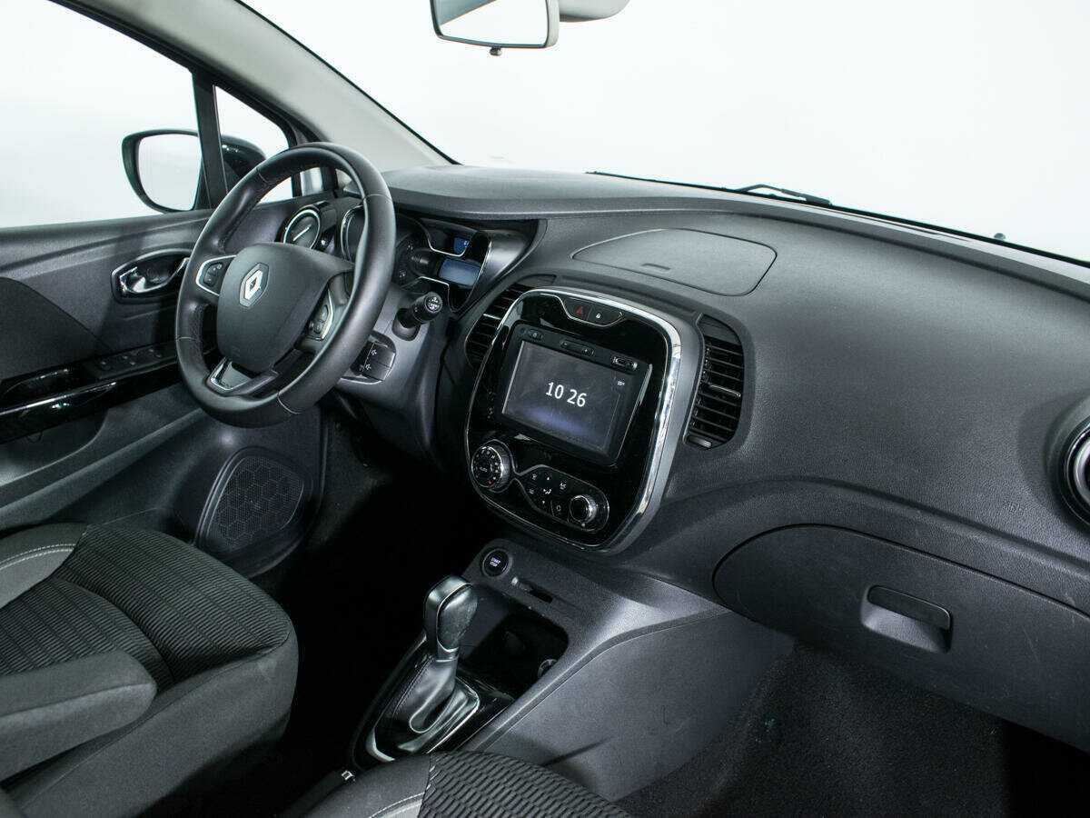 Renault Kaptur б/у, 2017, Автоматическая. Фото: #8