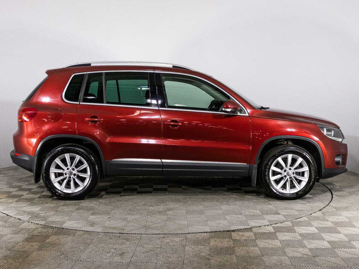 Volkswagen Tiguan б/у, 2012, Автоматическая. Фото: #3