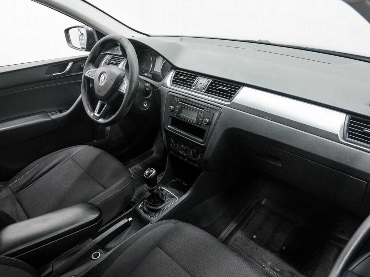 Skoda Rapid б/у, 2014, Механическая. Фото: #7