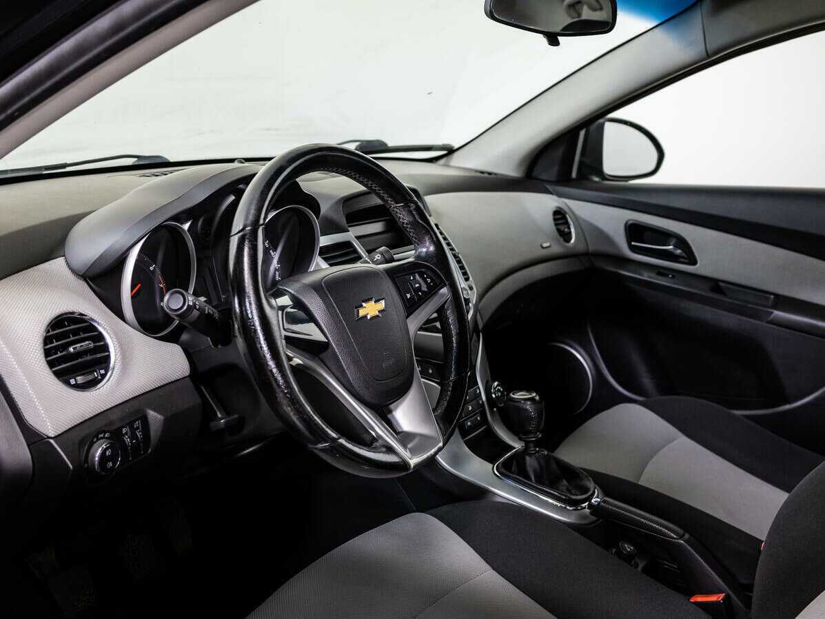Chevrolet Cruze б/у, 2012, Механическая. Фото: #9