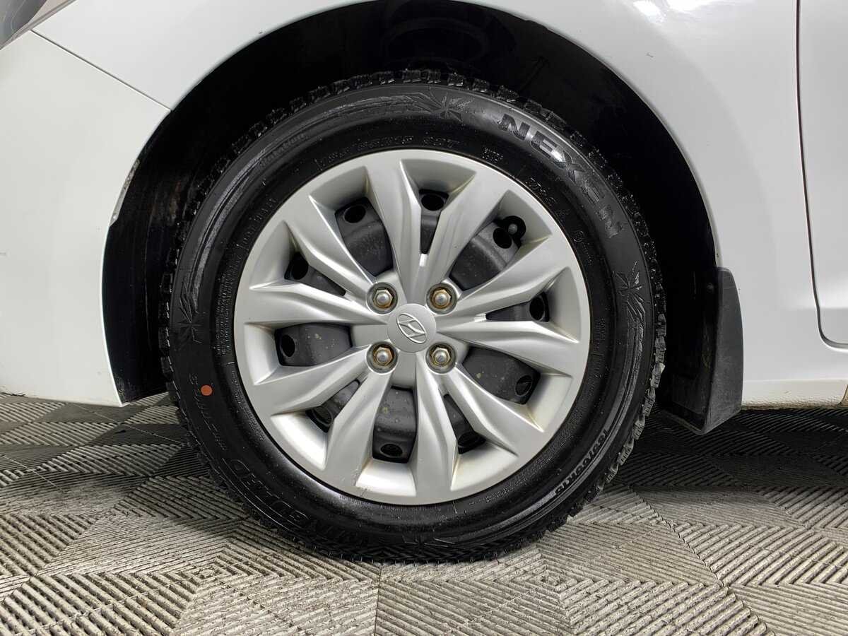 Hyundai Solaris б/у, 2017, Автоматическая. Фото: #7