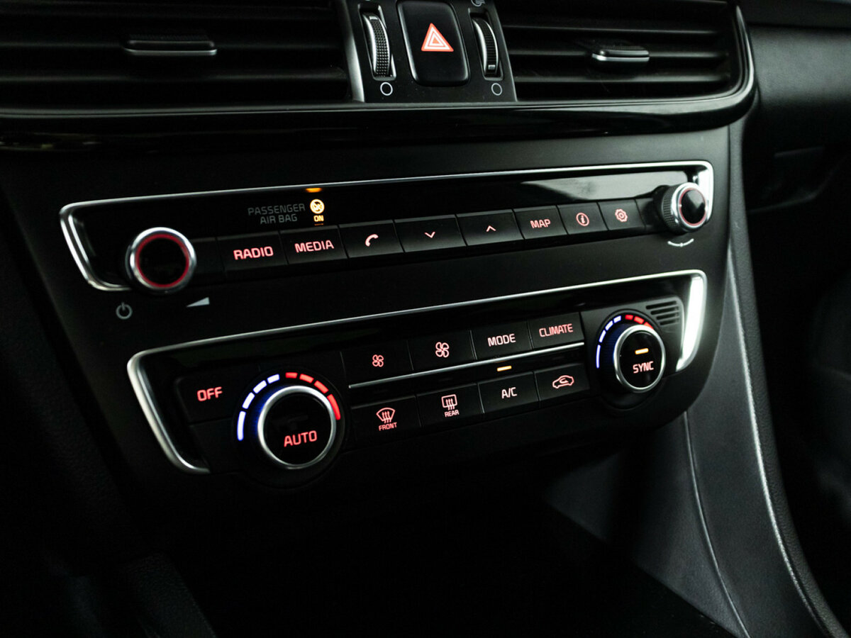 Kia Optima б/у, 2018, Автоматическая. Фото: #17