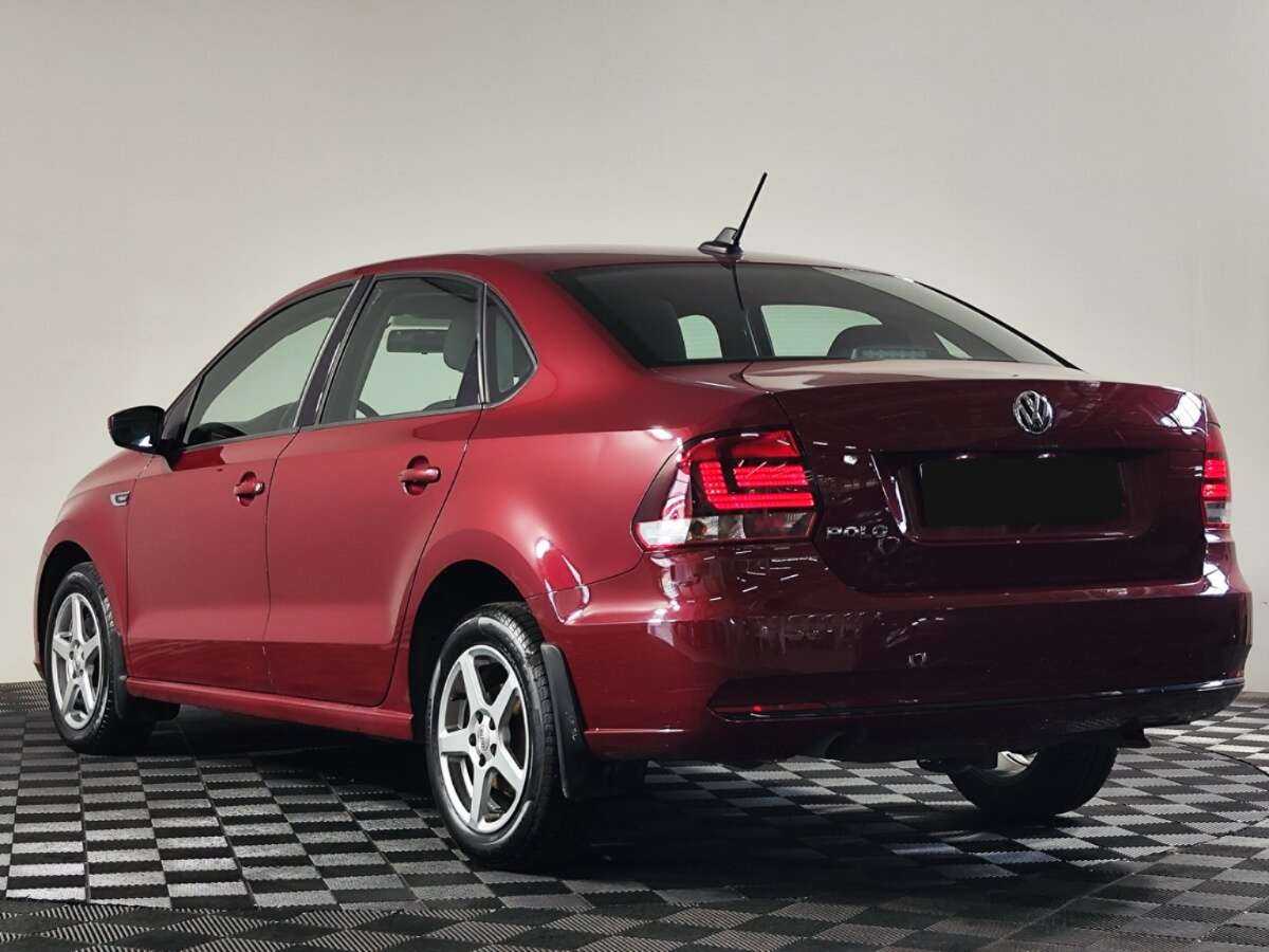 Volkswagen Polo б/у, 2018, Автоматическая. Фото: #4