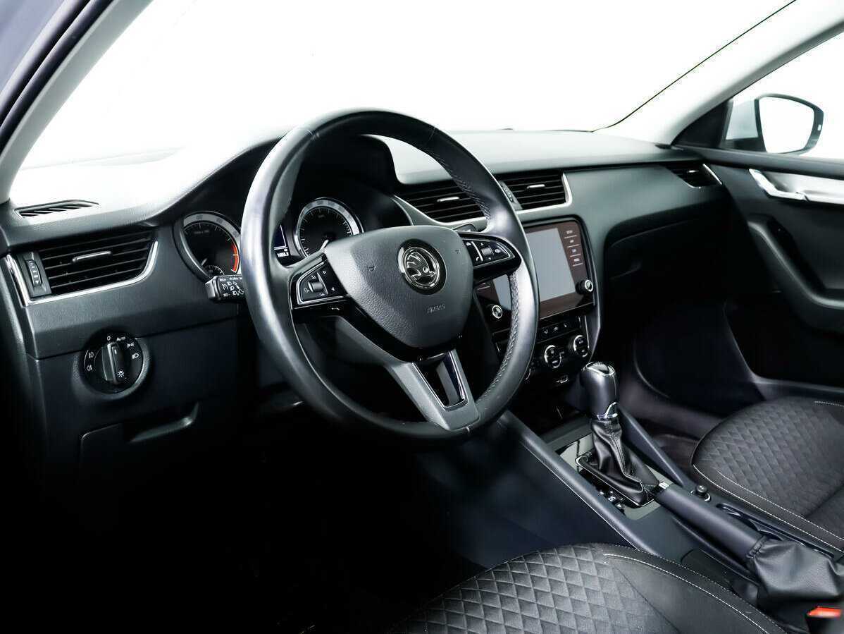 Skoda Octavia б/у, 2018, Роботизированная. Фото: #12