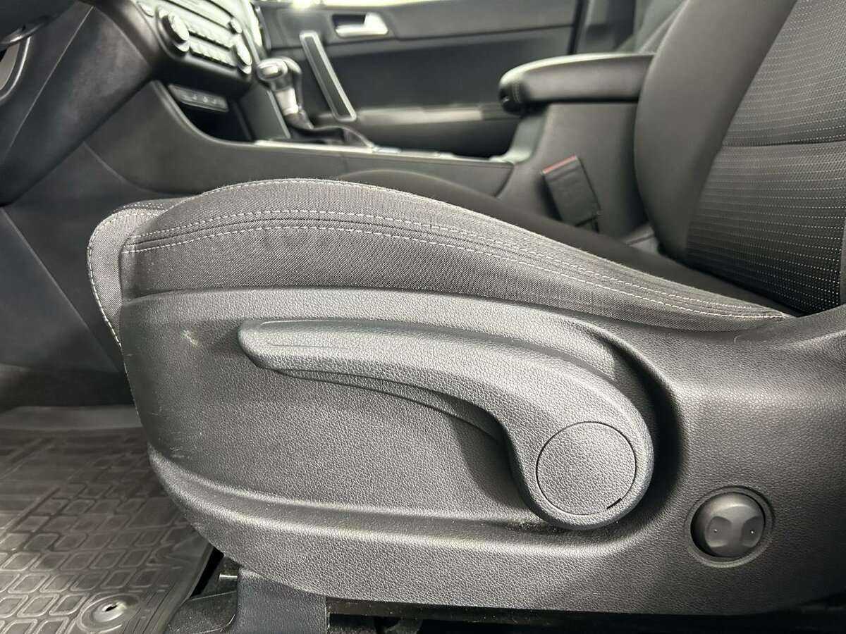 Kia Sportage б/у, 2016, Автоматическая. Фото: #9
